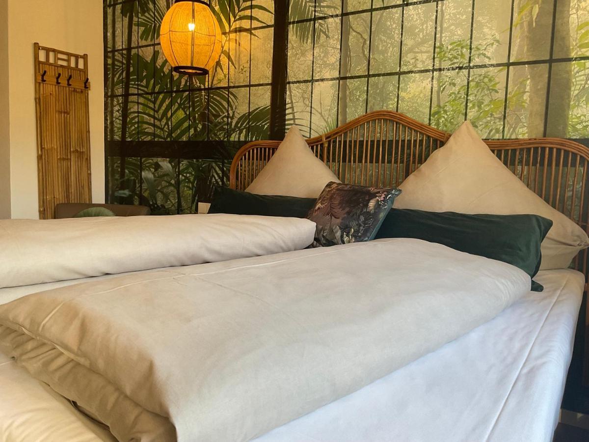 Zu Jeddelohs Lodge Hotel Gladenbach Dış mekan fotoğraf