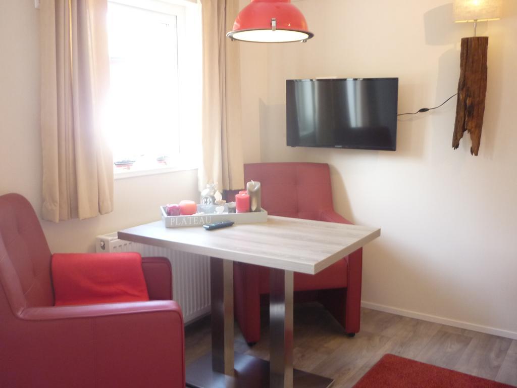 Zu Jeddelohs Lodge Hotel Gladenbach Dış mekan fotoğraf